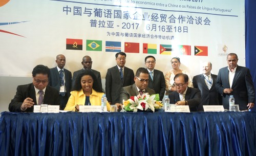 O Encontro de Empresários para a Cooperação Económica e Comercial entre a China e os Países de Língu...